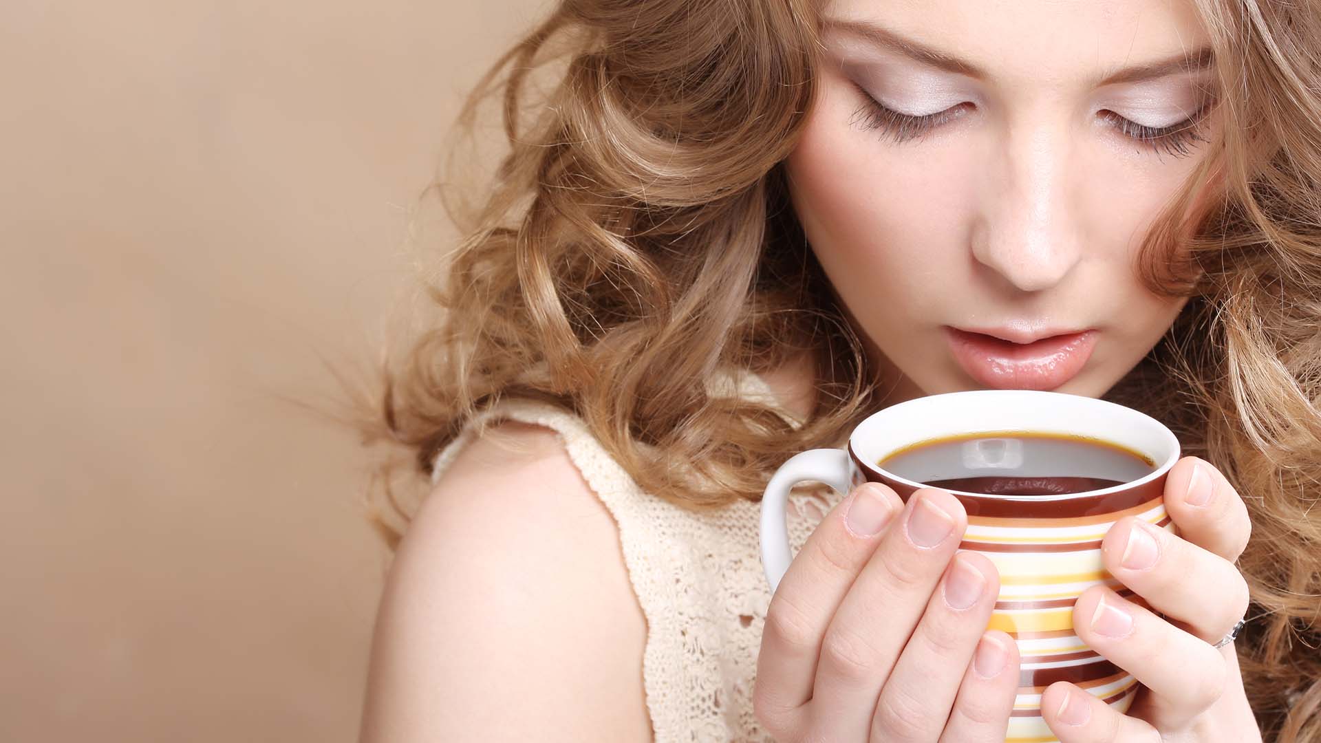 cafeina-y-riesgo-de-aborto.-alt-